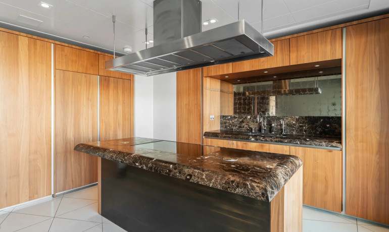 5 Bedroom 4 Bathroom Apartment 16 Queen Elizabeth St SE1 2LP