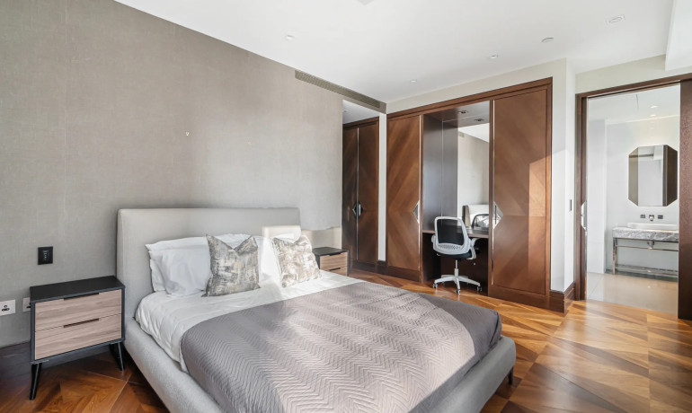 5 Bedroom 4 Bathroom Apartment 16 Queen Elizabeth St SE1 2LP