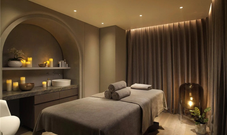 One Bishopsgate Plaza, 80 Houndsditch, City Of London