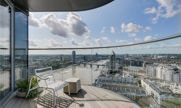 Chelsea Waterfront, Tower West, One Waterfront Drive, London