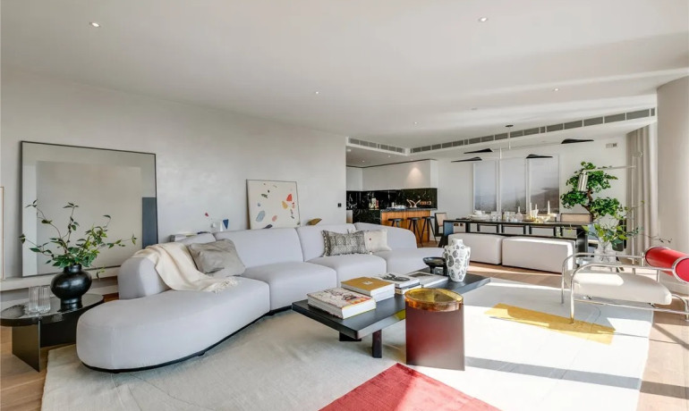 Chelsea Waterfront, Tower West, One Waterfront Drive, London